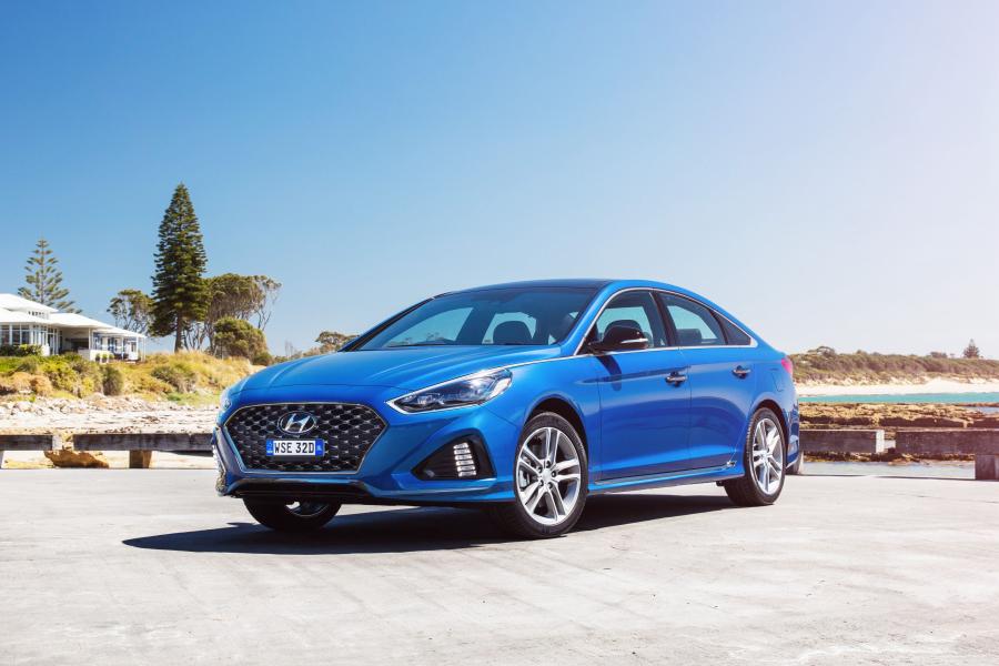  Hyundai Sonata 2.0T Premium (LF) 2017 года  (AU) (фото 11 из 30)